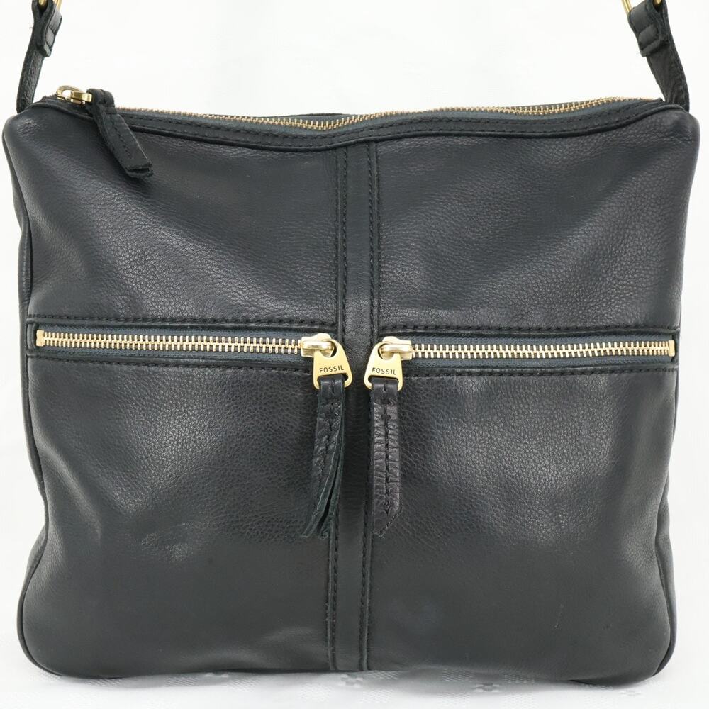 Fossil Leather Handbag Womens Black Crossbody Bag Zipper Pockets Preppy Academia